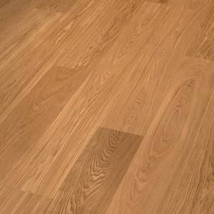 Braune Landhausdiele mit starker Holzmaserung